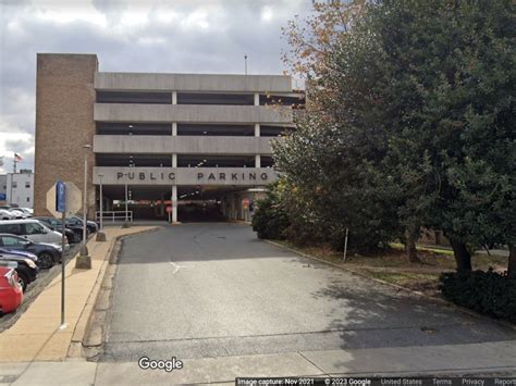 Man fatally shot in Silver Spring public parking garage